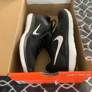 Nike - Flex Run 2016